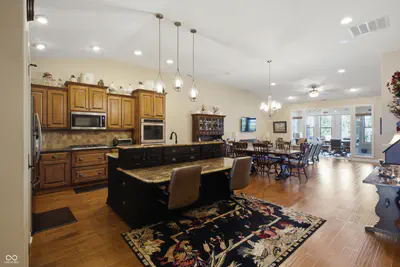 4111 Melbourne Drive, Columbus - 5