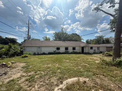 613 Knox Street, Indianapolis - 19