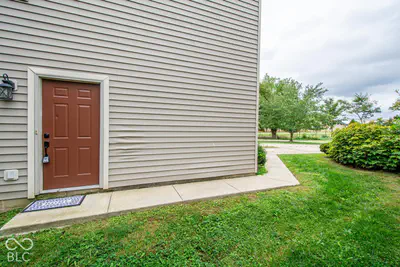 606 Bayberry Court, Bloomington - 4