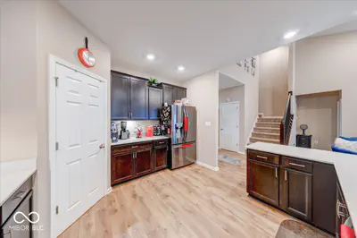 10119 Caprock Canyon Drive, Indianapolis - 19