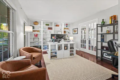 8732 Buffett Parkway, Fishers - 8