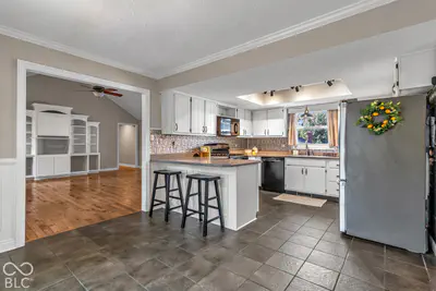 200 Wintergreen Drive, Noblesville - 8