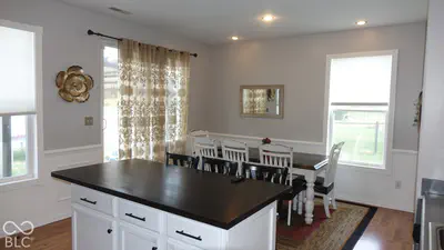 8140 Harshaw Drives, Indianapolis - 13