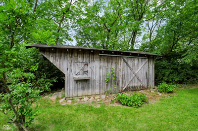 8437 500, Zionsville - 94