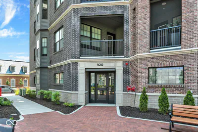 920 Veterans Way, Carmel - 36