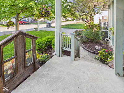 318 Vasbinder Drive, Chesterfield - 42