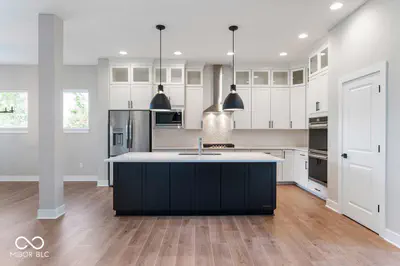 6077 Johnson Road, Zionsville - 3