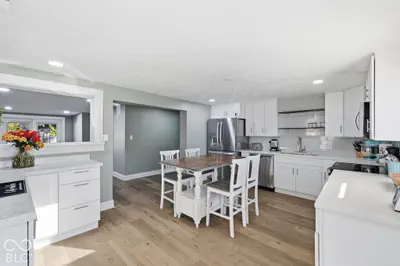2064 Riviera, Indianapolis - 26