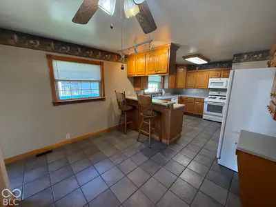 12333 N State Road 9, Alexandria - 10