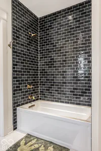 10465 Holliday Farms Boulevard, Zionsville - 37