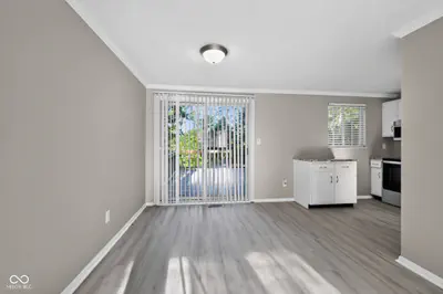 6824 Cordova Drive, Indianapolis - 11