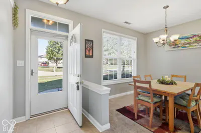 8035 Meadow Bend Lane, Indianapolis - 9