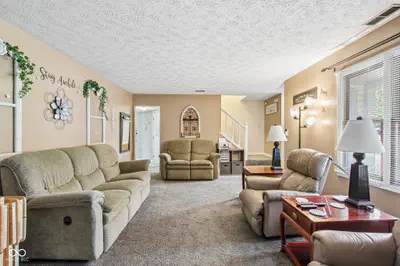 1152 Delray Drive, Indianapolis - 6