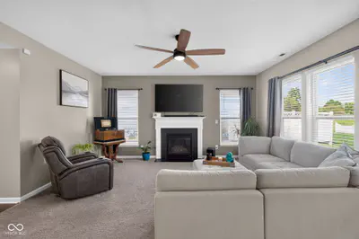 1334 Old Heritage Place, Greenwood - 12