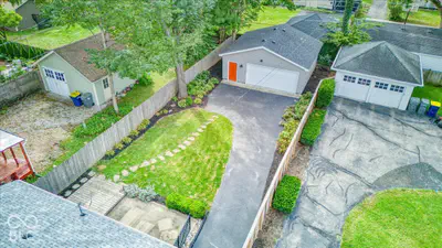 435 E 49th Street, Indianapolis - 54