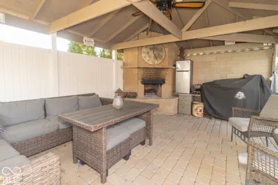 425 North, Greenfield - 51