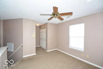 4537 Connaught East Drive, Plainfield - 12