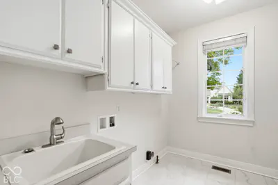 12221 Woods Bay Place, Carmel - 40