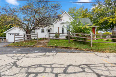 219 Washington Street, Hope - 2