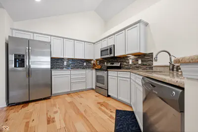 13899 Rue Charlot Lane, McCordsville - 2