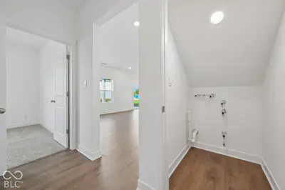 8680 Denney Street, Fortville - 20