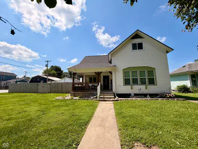 120 Washington Street, Ladoga
