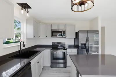15313 Black Gold Court, Noblesville - 11