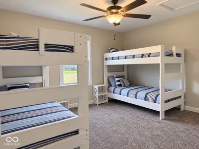 1562 Santee Drive, Greensburg - 29