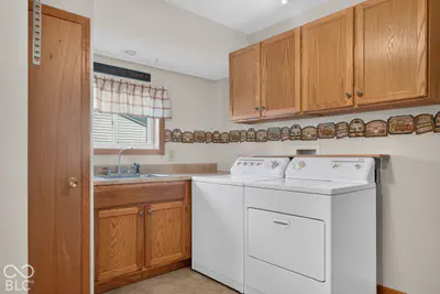 124 Main Street, Ladoga - 31