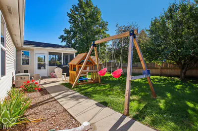 12305 Titans Drive, Fishers - 35