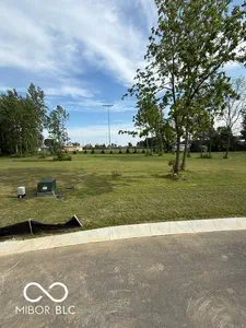 4860 Lakeview Drive, Greenwood