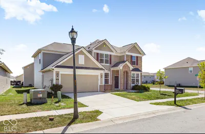 5405 Lavender Drive, Plainfield - 4