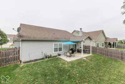 4715 Ventura Boulevard, Plainfield - 33
