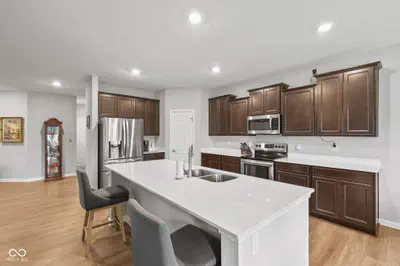 2537 Riviera Place, Greenwood - 10