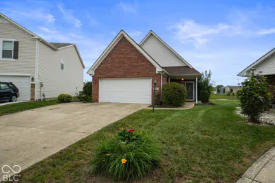 907 Amesbury Court, Indianapolis