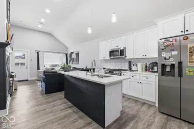 1429 4th Street, Anderson - 3