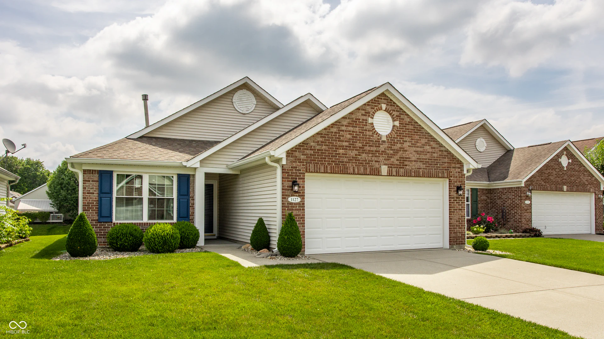 1127 Lincoln Park West Drive, Greenwood
