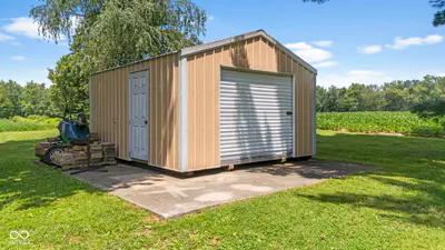3650 Little York Road, Scottsburg - 36