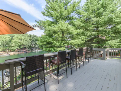 6250 Grosbeak Court, Nineveh - 12