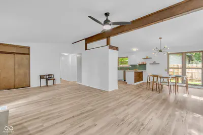 9105 Washington Boulevard, Indianapolis - 18