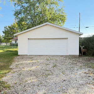 5504 Winding Way, Muncie - 21