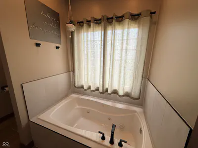 3486 N Timberlake Drive, Martinsville - 46