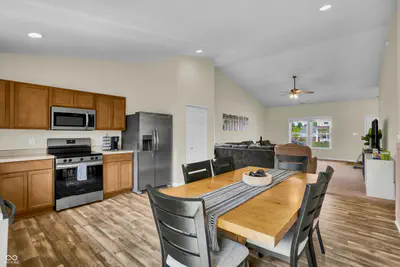 3885 Berkdale Court, Columbus - 9