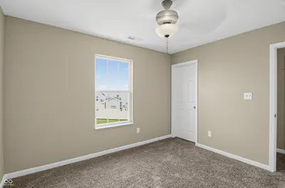 485 Haywood Drive, Greenfield - 16