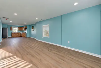 527 Holt Road, Indianapolis - 4