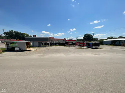 470 Morgan Street, Spencer - 11