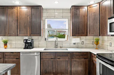 10133 Wellborne Drive, Indianapolis - 17