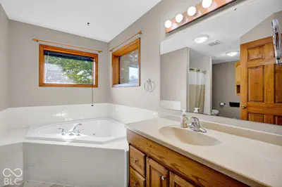 2450 W 300 S, Columbus - 16
