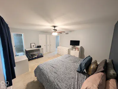 1640 South, Columbus - 23