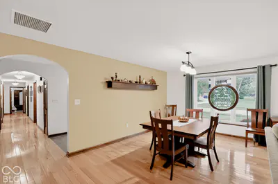 12108 Windsor Drive, Carmel - 17